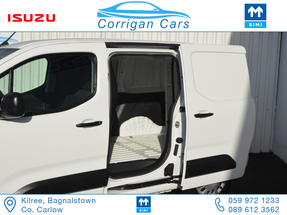 2022 Opel Combo HIGH SPEC 3 SEATS SPORT-PRICE EXCLS VAT €13,004
