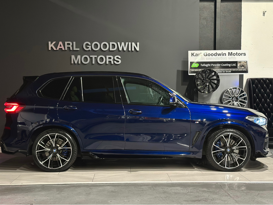 2021 BMW X5 XDRIVE X45E M SPORT G05H €59,950