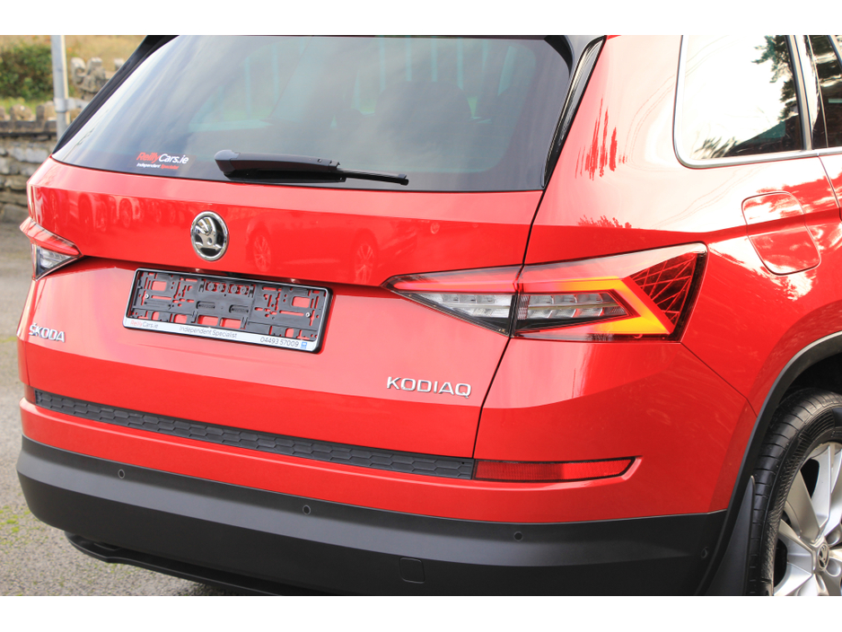 2018 Skoda Kodiaq DSG * Low KMs *Sunroof * 7 seats Huge spec €28,950