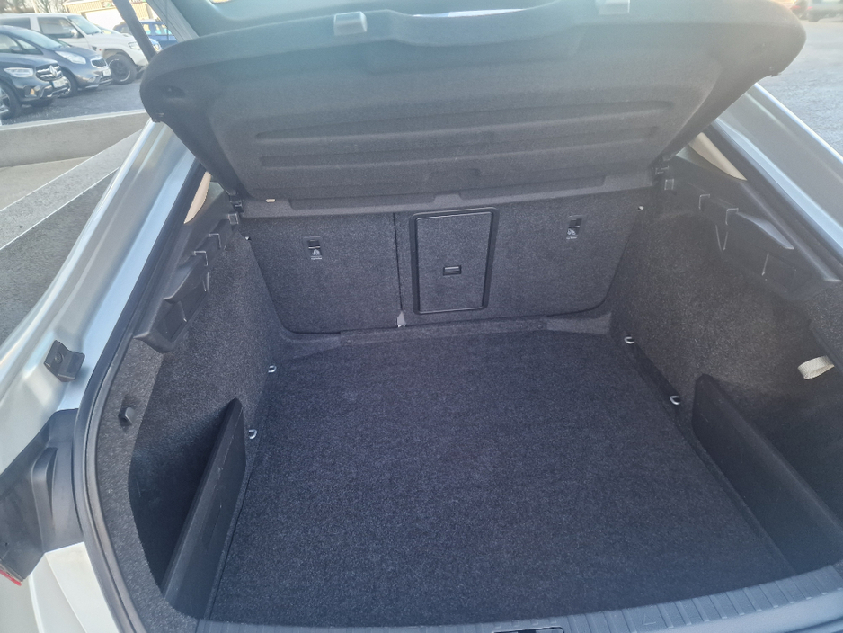 2022 Skoda Octavia AMBITION 2.0tdi 115HP 5DR €21,950