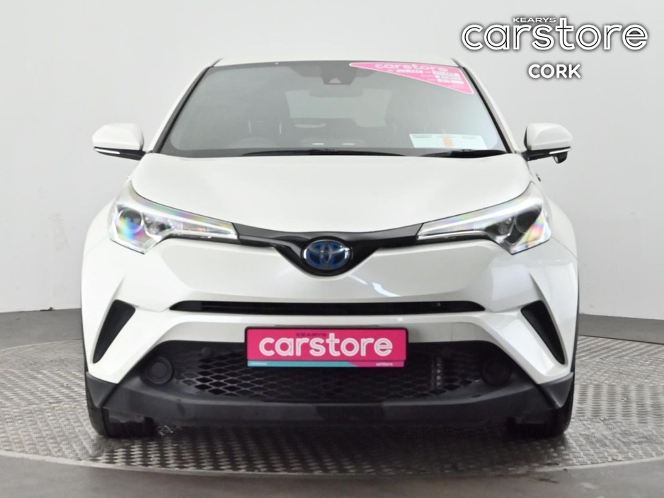 2017 Toyota C-HR C-HR HYBRID AUTO €18,880