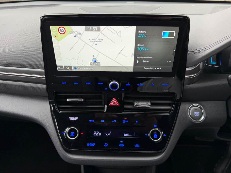 2022 Hyundai Ioniq PREMIUM EV//LOW MILEAGE//HYUNDAI SERVICE HISTORY//SIMI AND AA DEALER €15,900