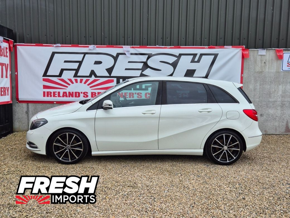 2014 Mercedes-Benz 180 *TOP SPEC MODEL*