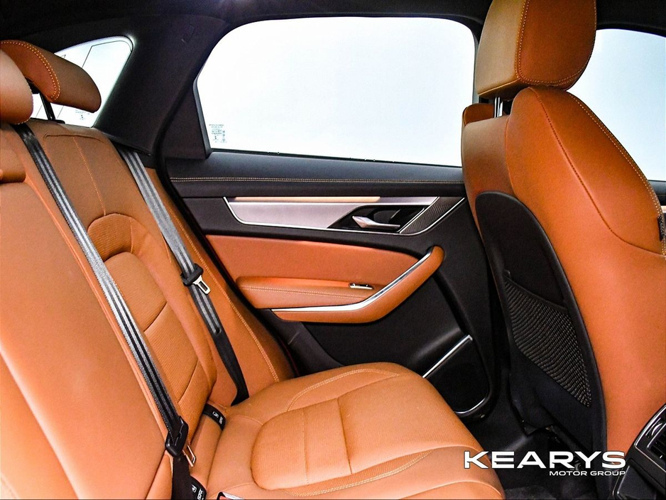 2023 Jaguar F-Pace AWD PHEV R-DYNAM €51,888