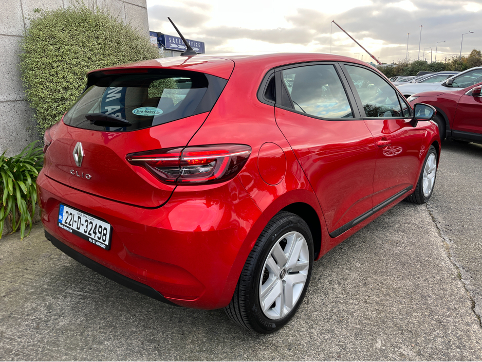 2022 Renault Clio DYNAMIQUE EDITION 1.0 PETROL €14,950