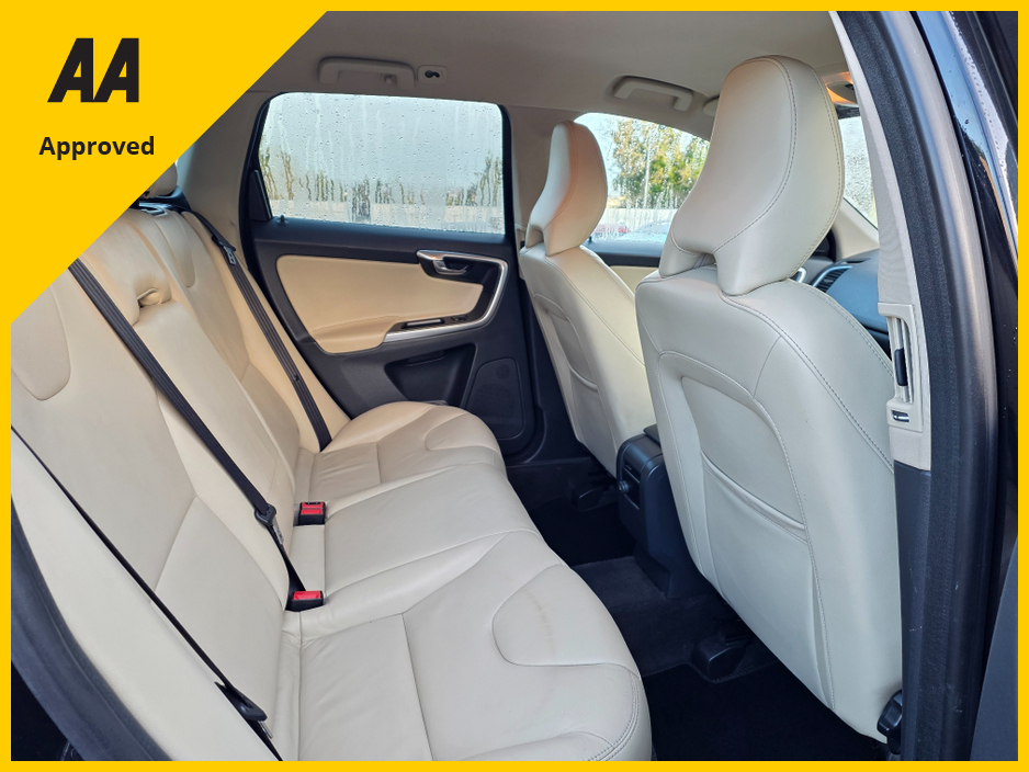 2017 Volvo XC60 *ONLY 66K MILES * AUTOMATIC * 2.0D €21,900