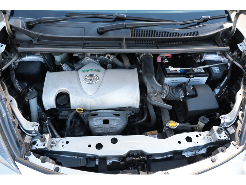 2016 Toyota Sienta  €11,499