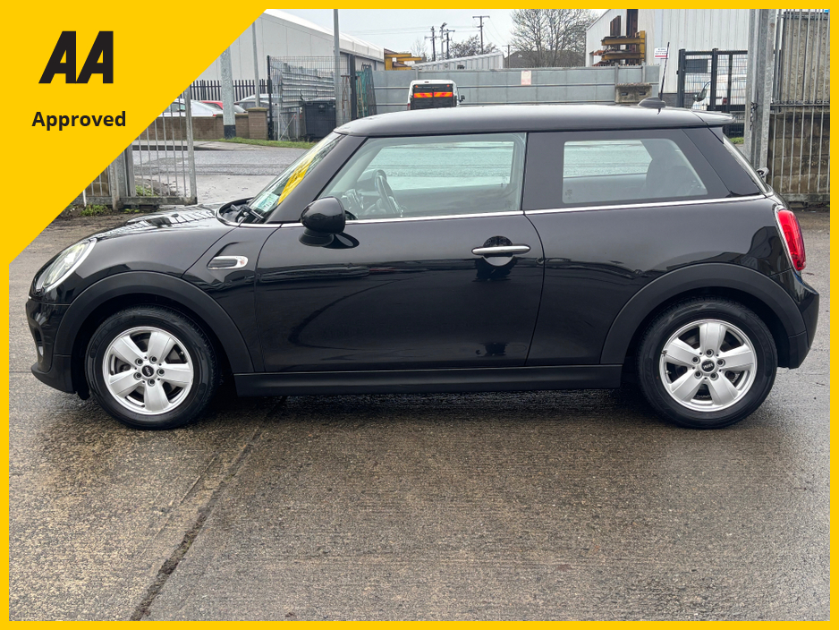 2018 MINI Cooper 1.5 3DR COOPER LOADED WITH SPEC €12,950