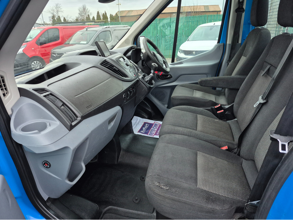 2018 Ford Transit 350 LWB 2.0 130PS RWD €15,500