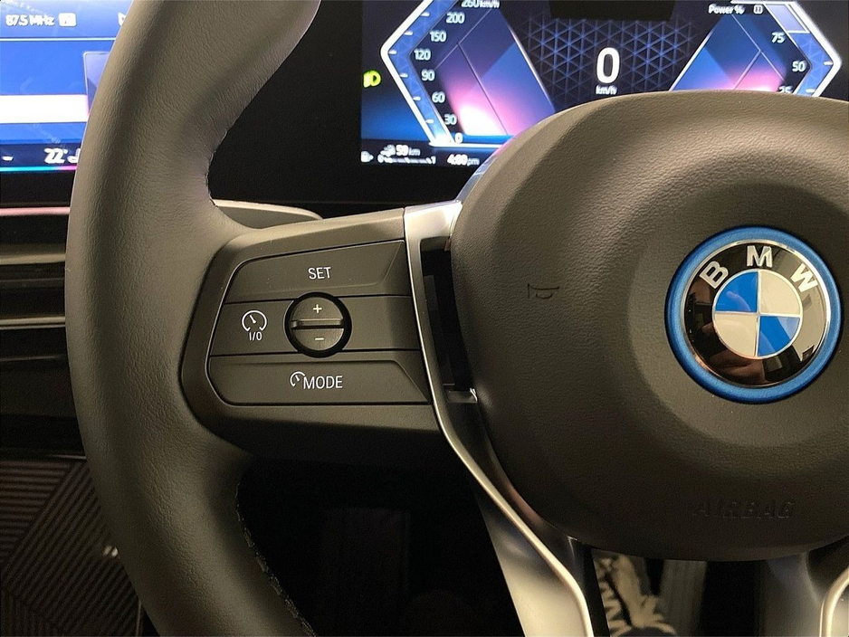 2026 BMW X1 xDrive25e xLine €59,950