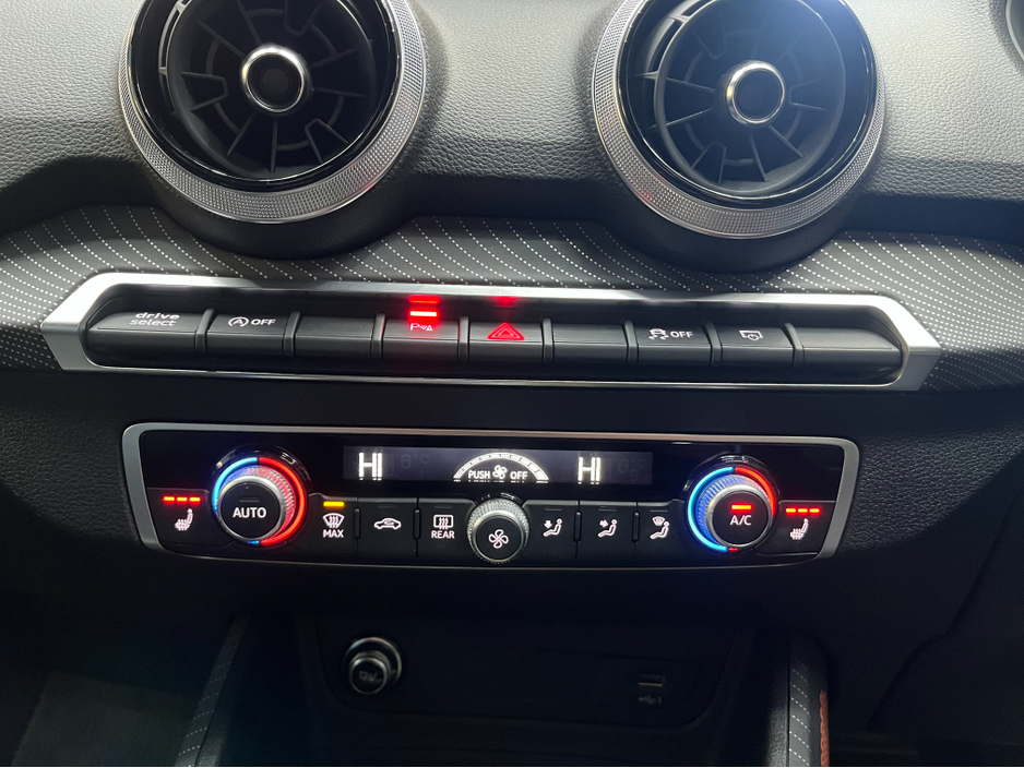 2022 Audi Q2 €32950! 2022 AUDI Q2 35TFSI S LINE 1.5 AUTOMATIC / PADDLE SHIFTERS / CRUISE CONTROL / REVERSE CAMERA / HEATED SEATS €32,950