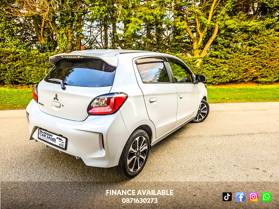 2022 Mitsubishi Mirage  €13,879