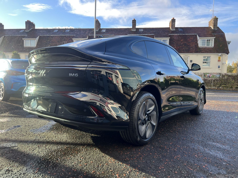 2025 MG MG IM6 LONG RANGE