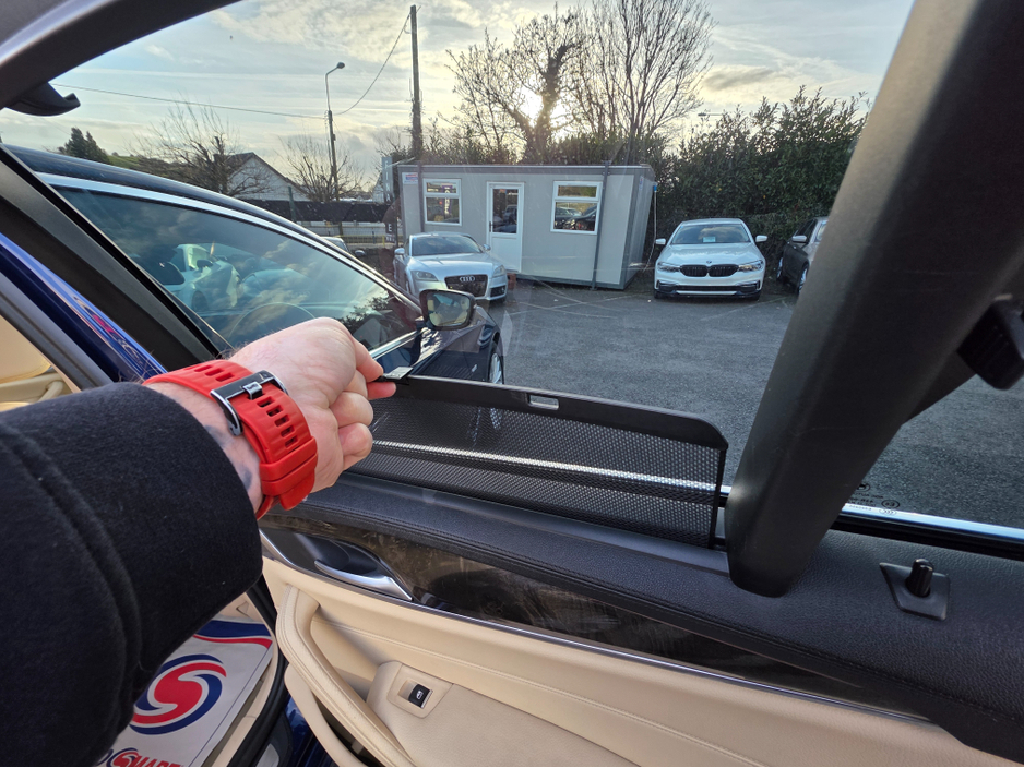 2017 BMW 5 Series 523D LUXURY UPGRADED PACK EDITION FULL LEATHER ELECTRIC HEATED SEATS - 360 REVERCE CAMERA - PRIVACY GLASS €24,950