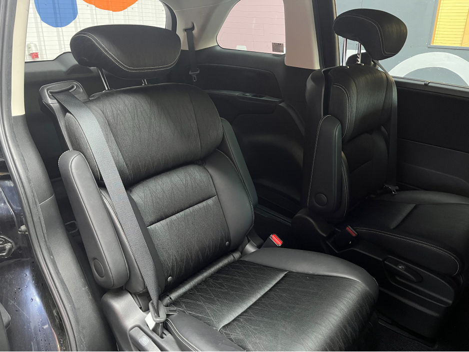 2017 Honda Odyssey €21950 2017 HONDA ODYSSEY HYBRID 7 SEATER AUTOMATIC ABSOLUTE SENSING  2.0 AUTOMATIC / CRUISE CONTROL / REVERSE CAMERA / AUTOMATIC DOORS €21,950