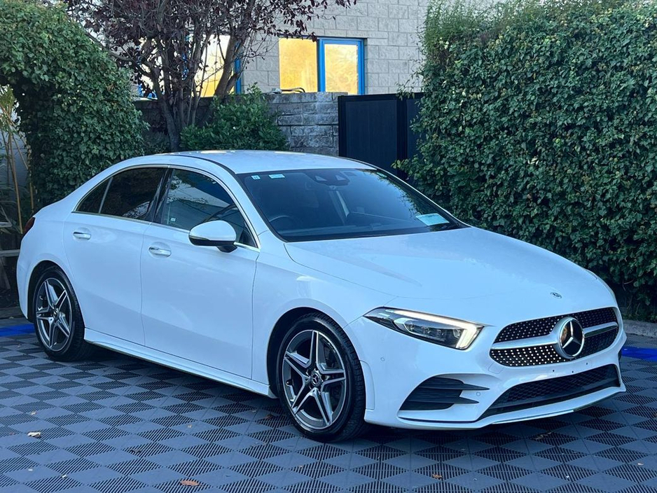 2021 Mercedes-Benz A Class A200d AMG-LINE PREMIUM PLUS // VIRTUAL COCKPIT // LEATHER/ALCANTARA HEATED SEATS // ADAPTIVE CRUISE CONTROL €32,900