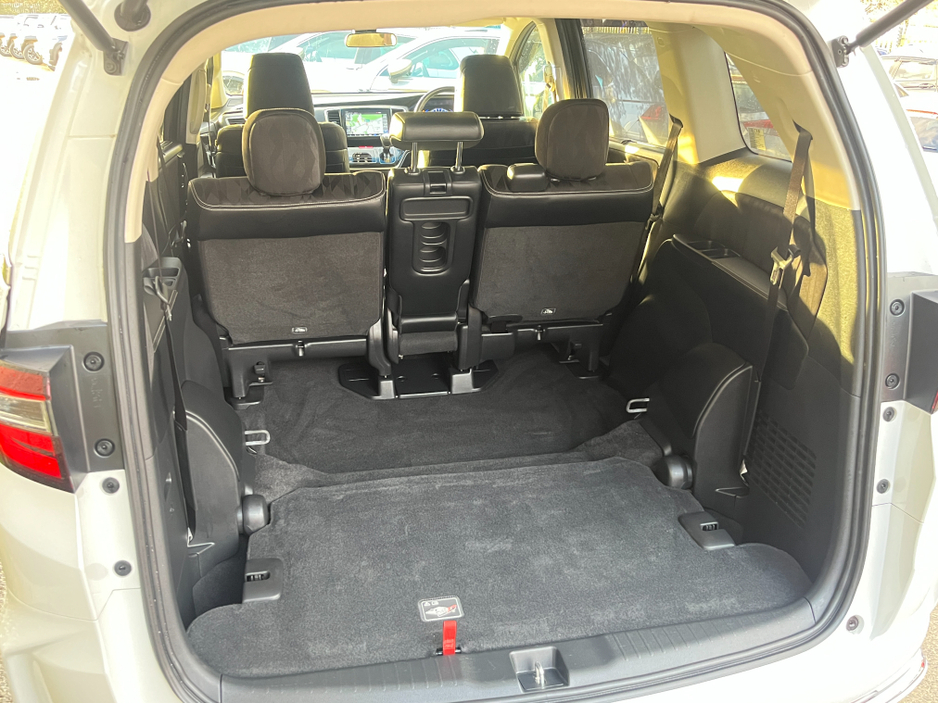 2019 Honda Odyssey 8 SEATER ABSOLUTE AUTOMATIC HYBRID 2.0 PETROL //KEYLESS ENTRY//REVERSE CAMERA//ADAPTIVE CRUISE CONTROL//ELECTRIC DRIVERS SEAT// €29,950