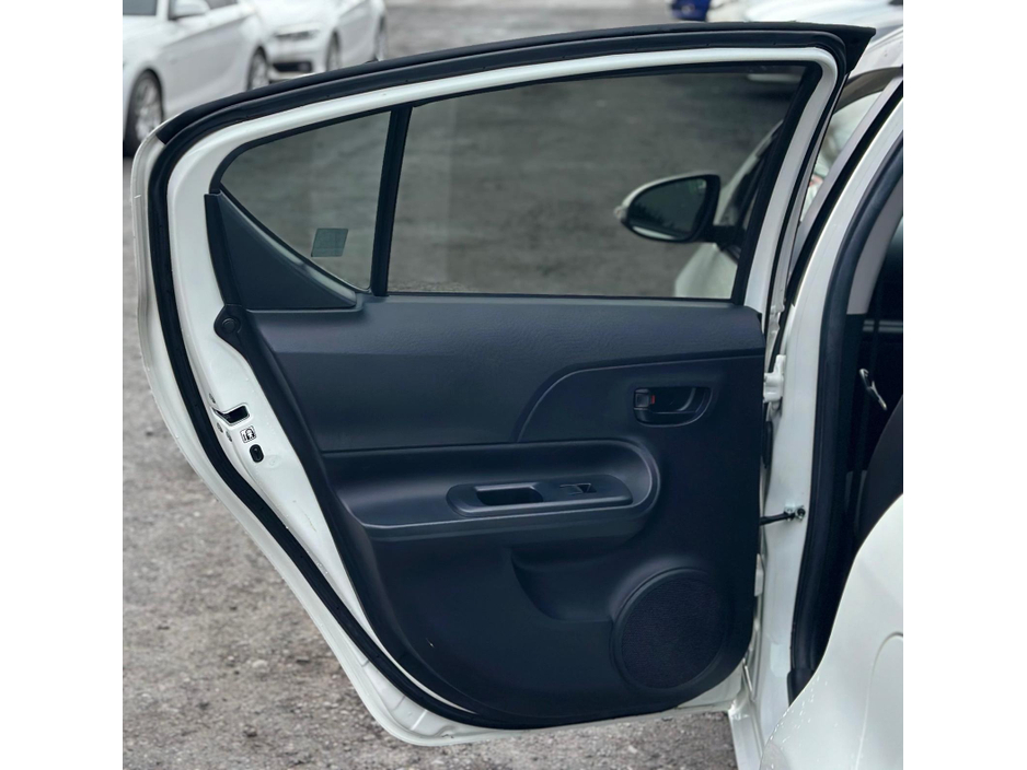 2018 Toyota Aqua 1.5L Petrol Hybrid Automatic Low Mileage (8137) €12,595