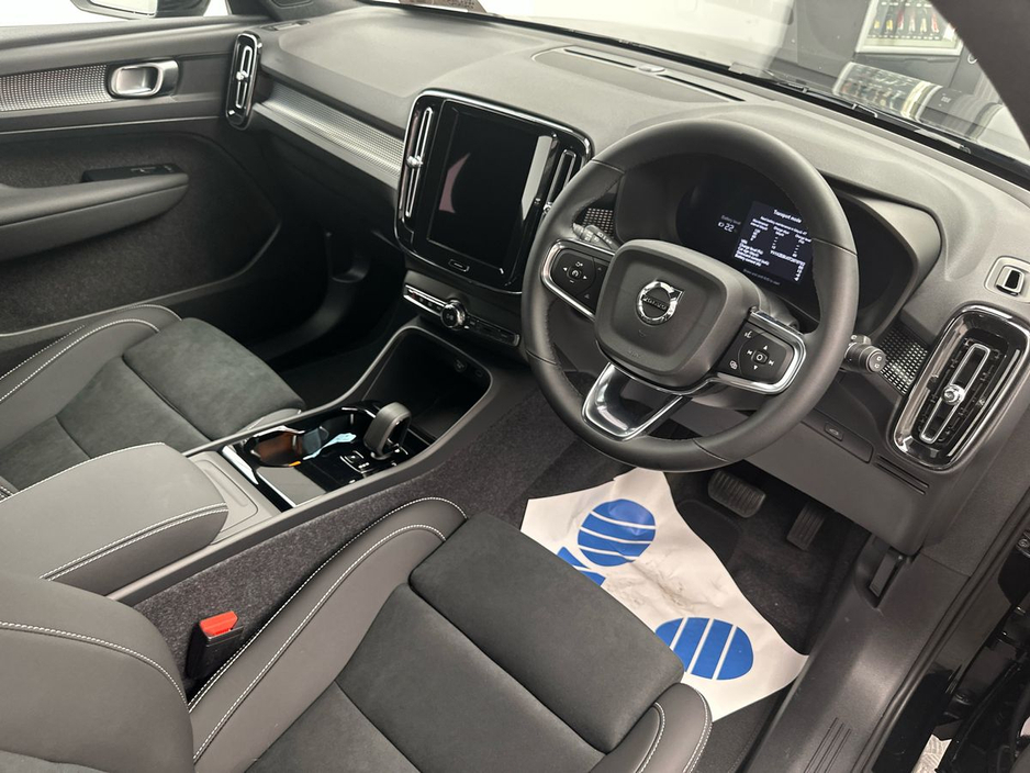 2026 Volvo EX40 PLUS BEV *466KMS RANGE* €110 P/W ON PCP €48,990