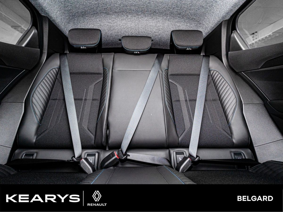 2026 Renault Megane E-Tech Order your new 261 techno esprit Alpine EV60 220h today! €36,995