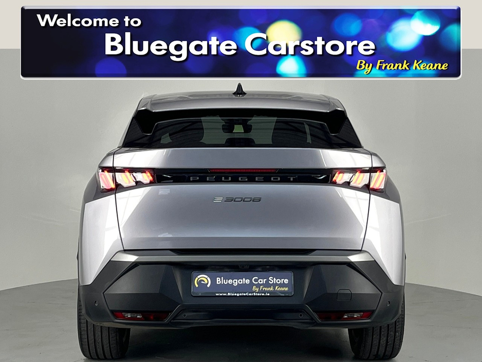 2025 Peugeot 3008 ALLURE EV**DIGITAL DASH**TOUCH SCREEN MEDIA DISPLAY**APPLE CARPLAY**REVERSE CAMERA**PARKING SENSORS**KEYLESS START**DRIVE MODES**SATNAV**ISOFIX**FINANCE AVAILABLE** €35,795