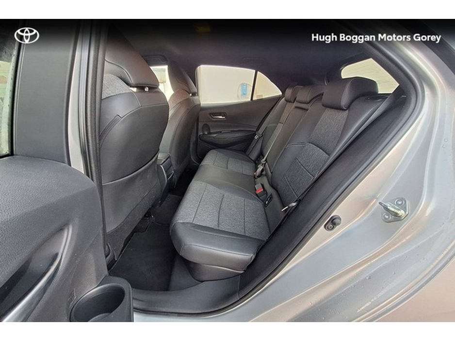 2023 Toyota Corolla LUNA SPORT HB 4DR AUTO