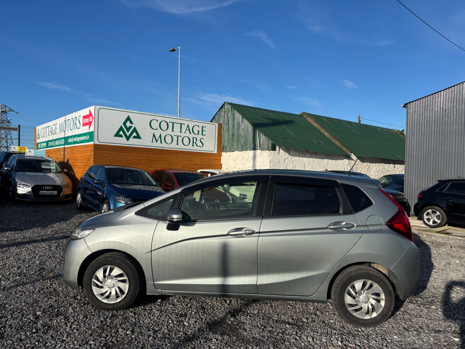 2014 Honda Fit  €8,950