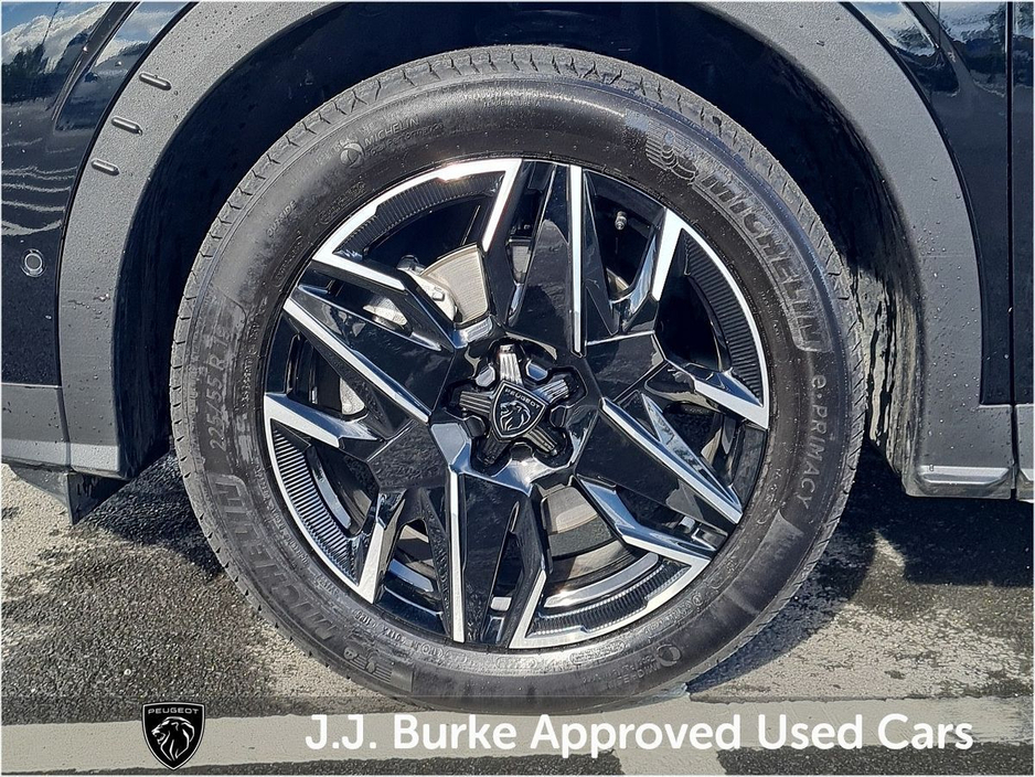 2025 Peugeot 5008 GT Hybrid 145bhp €52,950