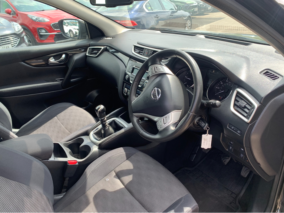 2015 Nissan Qashqai 1.5 DCI ACENTA SMART V VISION 110PS 5DR €11,500