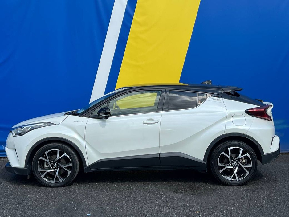 2018 Toyota C-HR 1.8 HYBRID AUTO // HEATED SEATS // 2 YEAR NCT // 18" DIAMOND CUT ALLOYS €20,750