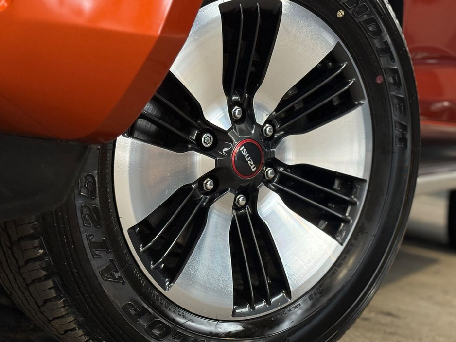 2021 Isuzu D-MAX DL40 DCB // 12 MONTH WARRANTY // SAME DAY FINANCE €26,750