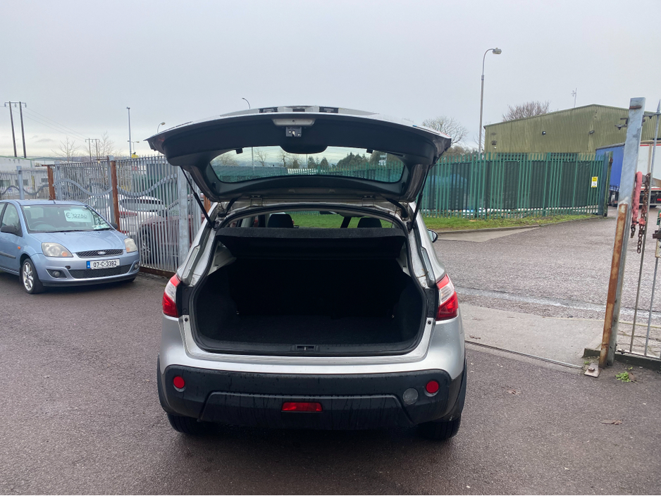 2011 Nissan Qashqai 1.5 XE 5DR ONLY 139KLMS €3,500