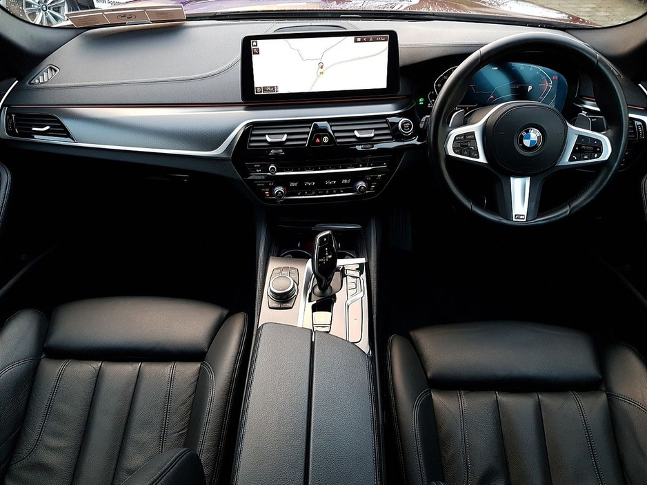 2022 BMW 5 Series 520d M Sport €51,995