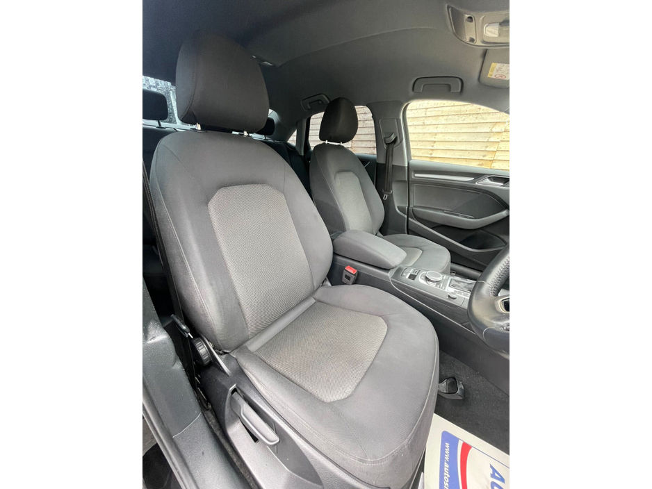 2017 Audi A3 1.4TFSI 150 S-Tronic ultra SE €21,950