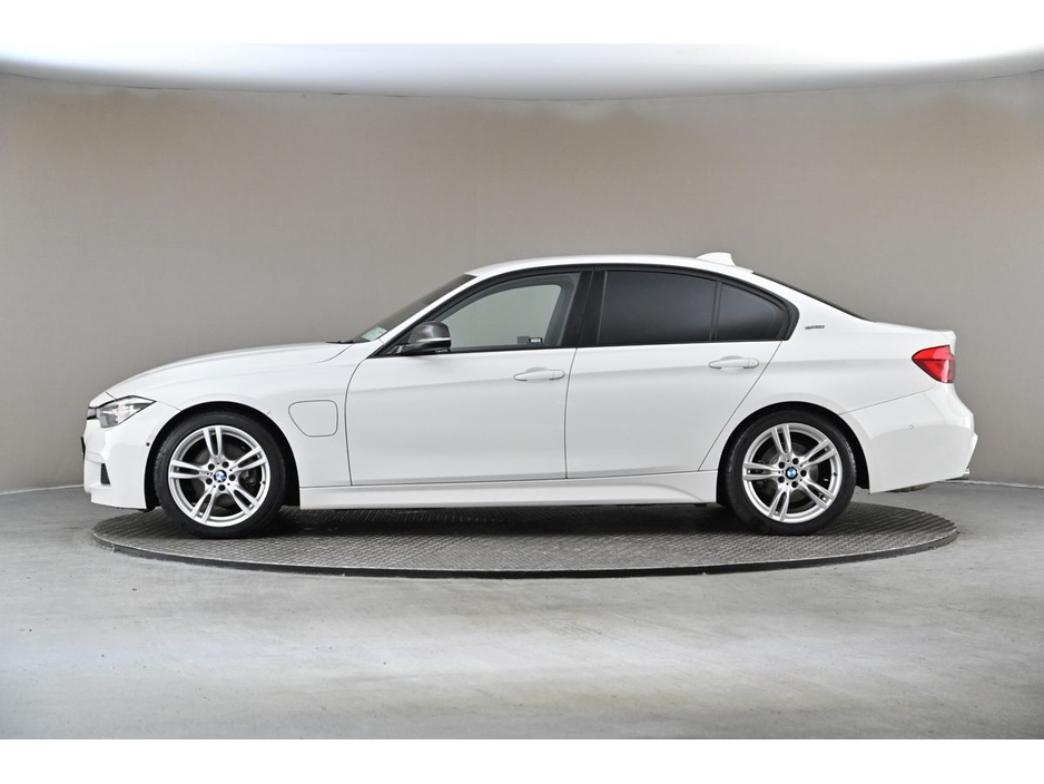 2016 BMW 3 Series 330E MOTOSPORT PLUG-IN HYBRID *ALCANTARA SPORT MEMO SEATS*HEAD-UP DISPLAY*360PAN CAM*