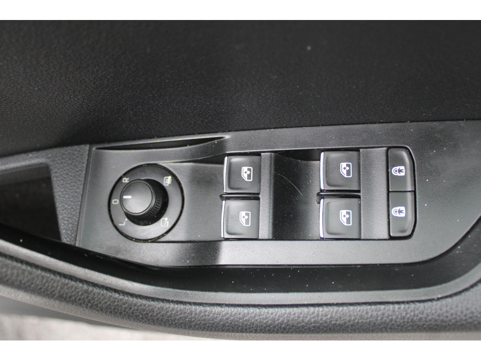 2018 Skoda Superb 2.0 TDI SEL EXECUTIVE 1 150PS 5DR €18,495