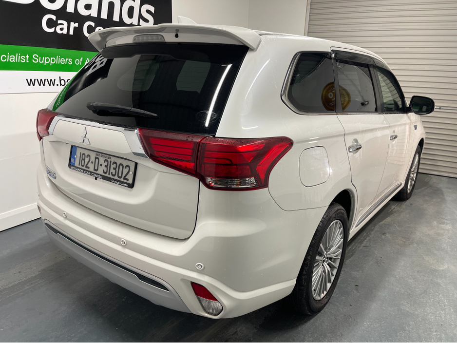 2018 Mitsubishi Outlander (Low Km's) HYBRID 2.4 PHEV AUTOMATIC 5DR MODEL  www.bolandscarcentre.ie €20,900