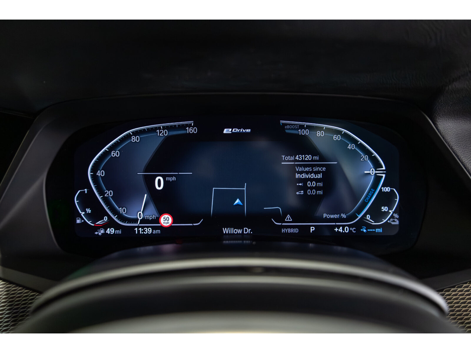 2022 BMW X5 xDrive45e M Sport €62,950