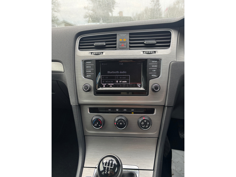 2014 Volkswagen Golf 1.6 TDI SE BLUEMOTION 105PS 5DR €8,250