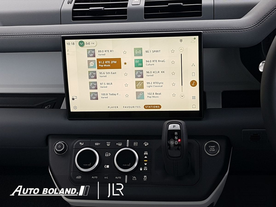 2025 Land Rover Defender 110 PHEV P300e - 6 Seat, Pan Sunroof, Towbar, Adaptive Cruise Control, Cold Climate Pack, Heated Seats €103,995