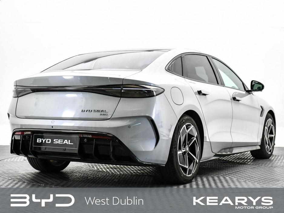 2026 BYD Seal Order your 261 Seal RWD Design Indigo Grey today!