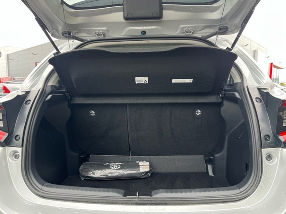 2021 Toyota Yaris YARIS HYB L/SPORT MONO €22,950