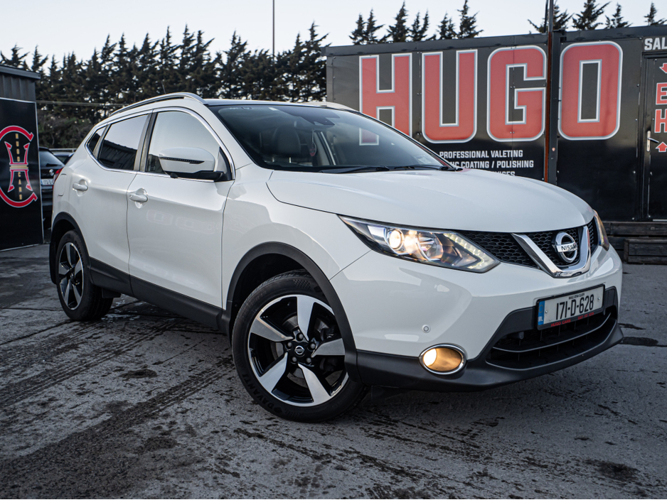 2017 Nissan Qashqai 2017 Qashqai 1.2/1 owner/High spec/1yr warranty €15,888