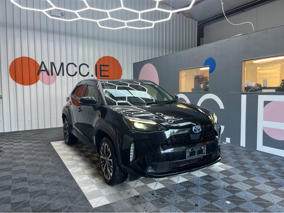 2021 Toyota Yaris Cross €22950! 2021 YARIS CROSS 1.5 HYBRID / 80k KMs / HEATED SEATS , REVERSE CAMERA , ADAPTIVE CRUISE & MORE €22,950