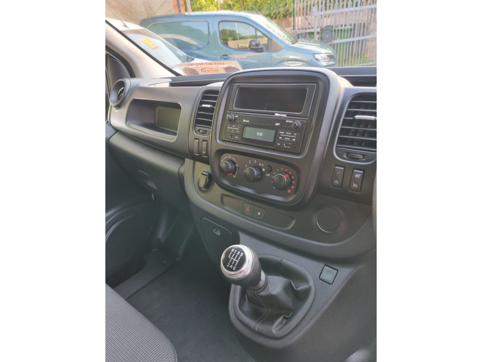 2021 Renault Trafic LL30 ENERGY DCI 120 BUSINESS P €13,500