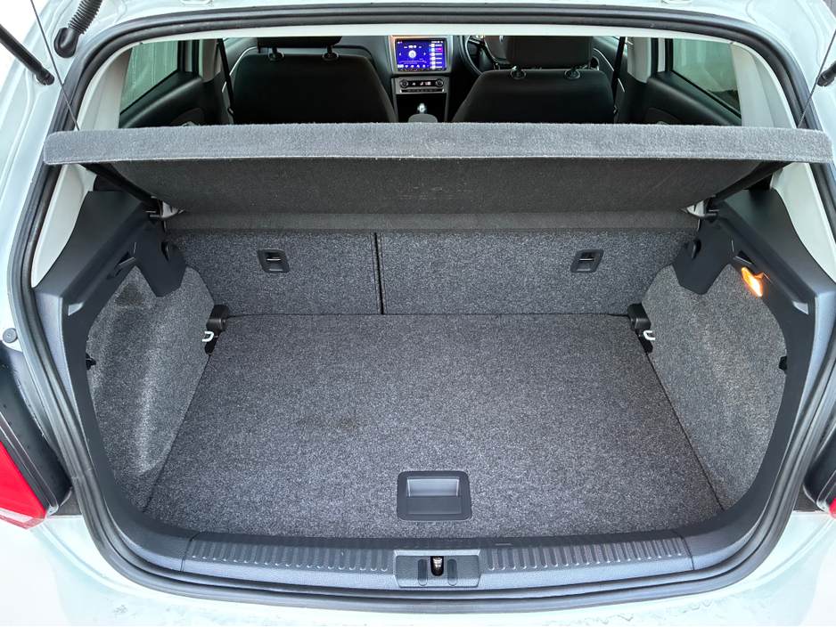 2016 Volkswagen Polo 1.2i TSI Petrol AllStar Automatic €13,500