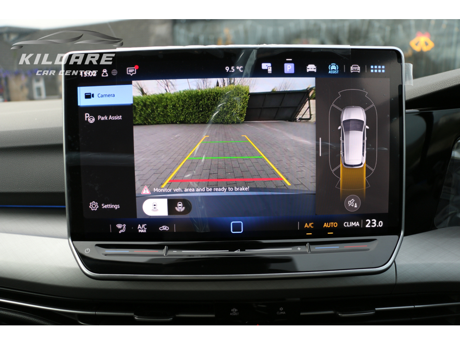 2025 Volkswagen Golf eTSI HYBRID AUTO €31,995