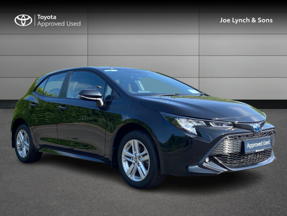 2023 Toyota Corolla COROLLA HYBRID LUNA H/B €28,995