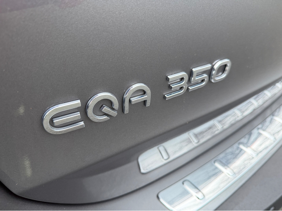 2023 Mercedes-Benz EQA 350 AMG LNE PREMIUM 4MATIC 4WD//GREAT SPECIFICATION//MERCEDES SERVICE HISTORY//SIMI AND AA DEALER €34,950