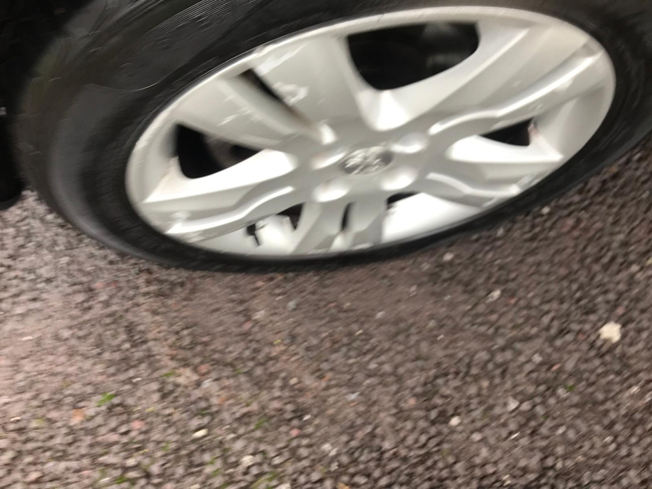 2017 Peugeot 5008 FAMILY 1.6 BLUE HDI 120 L LEATHER €7,950